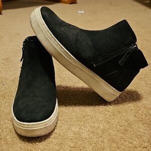 Naturalizer Black Ankle Boots with White Soles